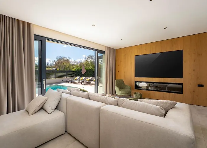 别墅 Pelin 波雷奇